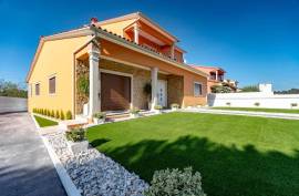 Excellent Brand new 5 Bed Villa For Sale In Figueira da Foz