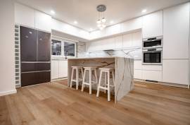 Excellent Brand new 5 Bed Villa For Sale In Figueira da Foz