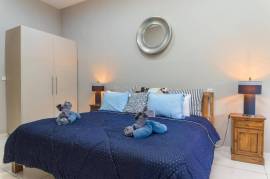 Luxury 5 Bed Villa Costa Plenty Bed and Breakfast For Sale in Sanur Bali