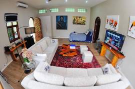 Luxury 5 Bed Villa Costa Plenty Bed and Breakfast For Sale in Sanur Bali