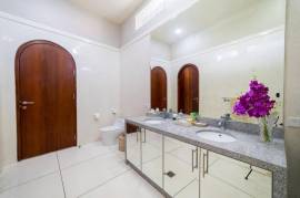 Luxury 5 Bed Villa Costa Plenty Bed and Breakfast For Sale in Sanur Bali