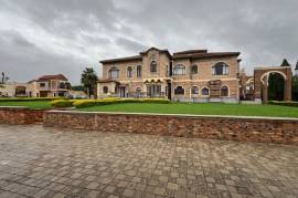 The Hamlet Estate For Sale In Ruimsig Johannesburg South