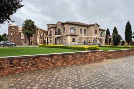 The Hamlet Estate For Sale In Ruimsig Johannesburg South