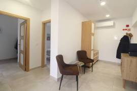 Excellent 2 Bed Apartment For Sale In Cortes do Meio