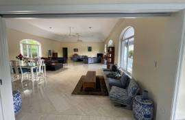 Luxury 5 Bed Villa For Sale In Trade Winds Dr 1, Freeport Grand Bahama, The