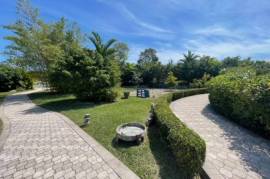 Luxury 5 Bed Villa For Sale In Trade Winds Dr 1, Freeport Grand Bahama, The
