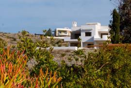 Luxury 4 Bed Villa To Complete For sale in Makrigialos Crete