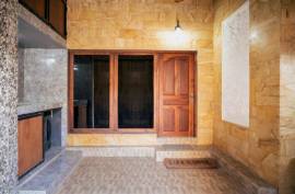 Luxury 5 Bed Villa For Sale In Bali