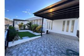 Luxury 3 Bed Villa For Sale In Manabi
