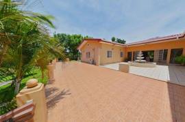 Stunning 4 Bed House For Sale in Ometepe Island
