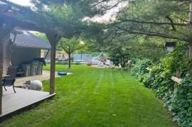 Stunning 4 Bed House For Sale in Strathroy Ontario