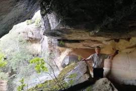 Foutani Farm for redevelopment into a Boutique hotel for Sale in Fouriesburg Free State South