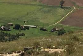 Foutani Farm for redevelopment into a Boutique hotel for Sale in Fouriesburg Free State South