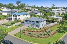 Luxury 4 Bedroom House for Sale in Reedy Creek Queensland