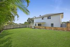 Luxury 4 Bedroom House for Sale in Reedy Creek Queensland