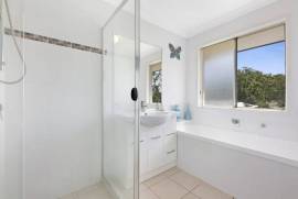 Luxury 4 Bedroom House for Sale in Reedy Creek Queensland