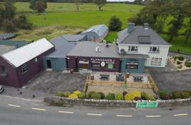 Flanagans Bar and restaurant for sale with adjoining 4 bedroom house in Brickeens County Mayo