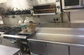 Flanagans Bar and restaurant for sale with adjoining 4 bedroom house in Brickeens County Mayo
