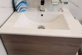 Superb 2 Bedroom Penthouse Apartment for sale in Madrid