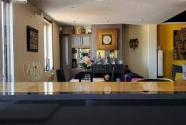Superb 2 Bedroom Penthouse Apartment for sale in Madrid