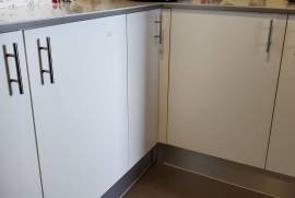 Superb 2 Bedroom Penthouse Apartment for sale in Madrid