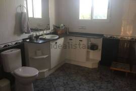 Superb 6 Bed House For Sale in Zarra Valencia