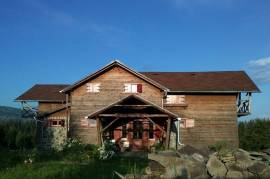 Stunning 11 bedroom Airbnb property for sale in Varsag Harghita
