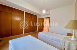 2+1 bedroom apartment with sea view in Quarteira 2+1 bedroom apartment with sea view in Quarteira