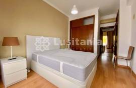 2+1 bedroom apartment with sea view in Quarteira 2+1 bedroom apartment with sea view in Quarteira