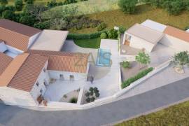 Charming Stone House with Modern Touch – 3 Bedrooms, Pool and Garage