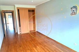 {|en|}2 bedroom apartment with balconies in Qta de Betunes Loulé! 
