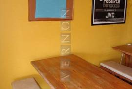 Commercial space with terrace and parking for sale in Vale Centeanes - Algarve, Carvoeiro