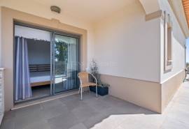 Vila Sol - Exceptional 3-bedroom penthouse with expansive private terraces and sea views
