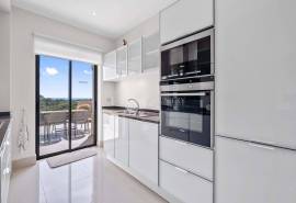 Vila Sol - Exceptional 3-bedroom penthouse with expansive private terraces and sea views