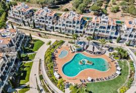 Vila Sol - Exceptional 3-bedroom penthouse with expansive private terraces and sea views