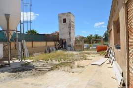 Warehouse for sale in Santa Pola