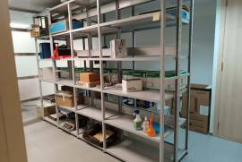 Opportunity! Office for sale in Derio, Bizkaia – 370 m² in excellent condition