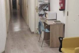 Flat for sale on San Prudencio street