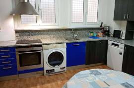 Flat for sale on San Prudencio street