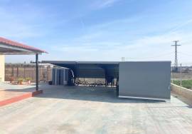 SALE of COUNTRY HOUSE between Cevillente and Catral .