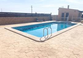SALE of COUNTRY HOUSE between Cevillente and Catral .