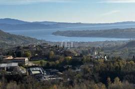 Building Land with Lake View