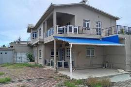 Luxury 5 Bed Villa For Sale In Goodlands
