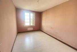 Detached Villa Split Into Two Dwellings