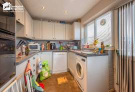 2 bedroom, Bungalow for sale