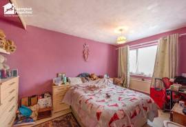 2 bedroom, Bungalow for sale