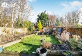 3 bedroom, Detached house for sale