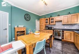 3 bedroom, Town house for sale