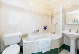 4 bedroom, Mews house for sale