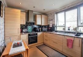 1 bedroom, Maisonette for sale